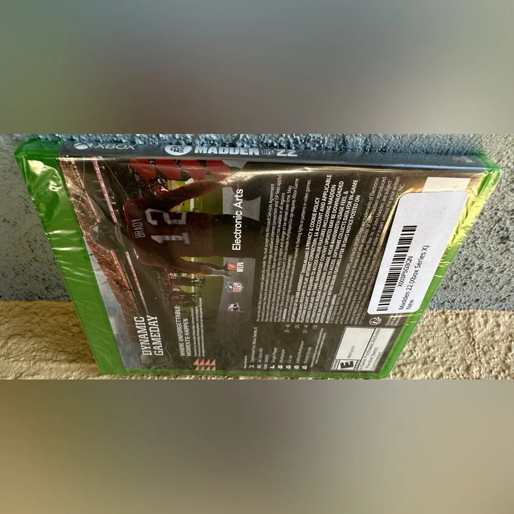 Madden NFL 22 (Xbox Series X) Brand New Sealed - Brady and Mahomes Cover